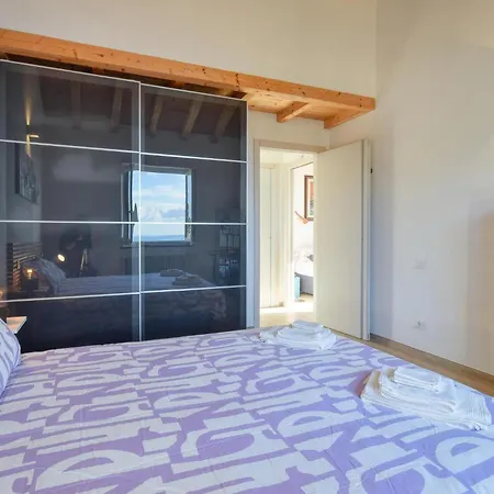 Apartamento 1 Bedroom Lovely Apartment In Recco *